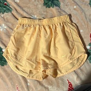 Nike Athletic Running Shorts with inside pocket and adjustable waist! Size: S